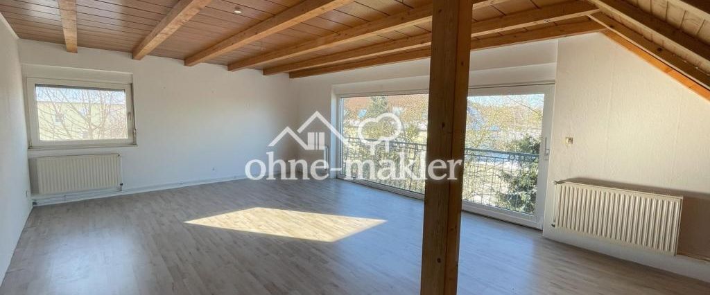 Große Dachgeschosswohnung zu vermieten - Foto 1