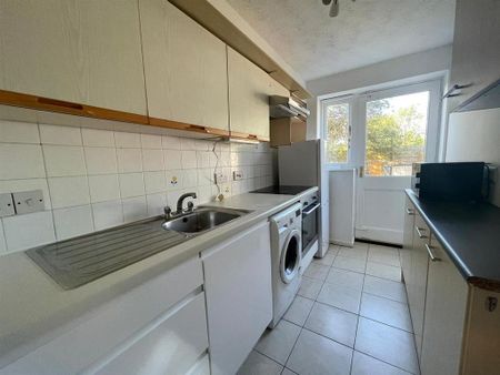 1 bedroom apartment to rent - Photo 3