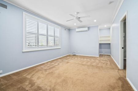 THREE BEDROOM FAMILY HOME - Photo 3
