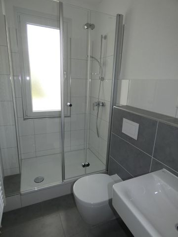 *** Modernisierte 2-Raumwohnung mit Loggia! *** - Foto 2