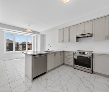 For Lease - 2957 Gatestone Path, Pickering, Ontario - Photo 2
