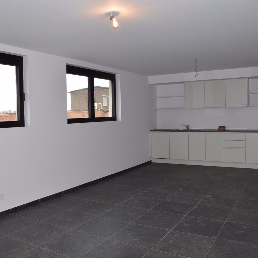 Recent appartement centrum Tienen met 1 slk en staanplaats - Photo 1