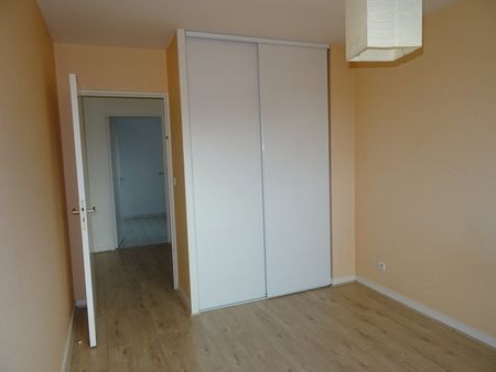 Location Appartement 2 pièces 56m² ORLEANS 45000 - Photo 2
