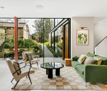 SHORT LET: A beautiful five bedroom home to rent in Hampstead N6. - Photo 1