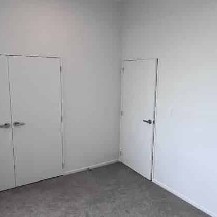 Spacious 3-Bedroom Townhouse for Rent – Available from November - Photo 1