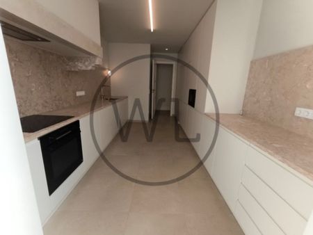 5 room luxury Flat for rent in Avenida Antonio Augusto Aguiar (Sao Sebastiao da Pedreira), Lisbon - Photo 5