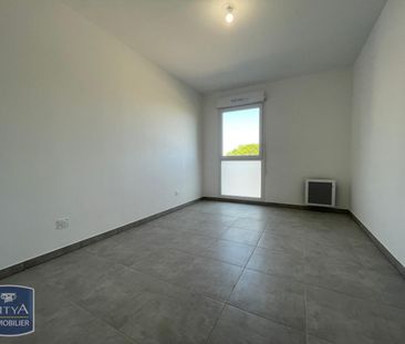 Location Appartement 2 pièces 42m² ARLES 13200 - Photo 4