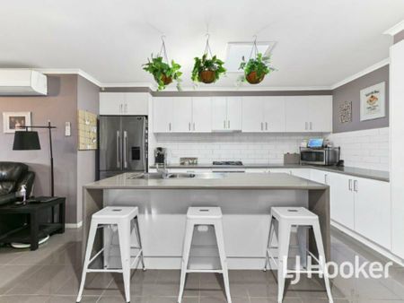 Three Bedder In The Edenbrook Estate! - Photo 4