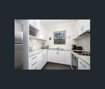 Spacious apartment in super convenient location - Photo 5