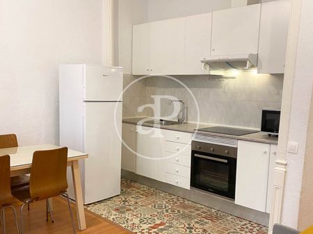 Apartment for Rent on Calle Princesa (El Born) - Photo 4