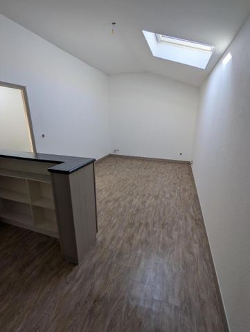 Location Appartement 2 pièces 43m² CLERMONT FERRAND 63100 - Photo 2