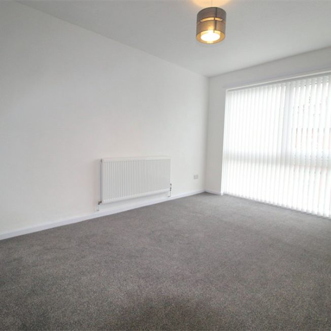 1 Bedroom Apartment To Let - Photo 1