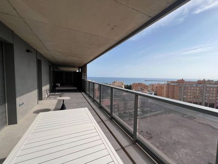 4 room luxury Flat for rent in Almería, Andalusia - Photo 4