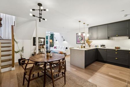 2 bedroom maisonette to rent - Photo 2