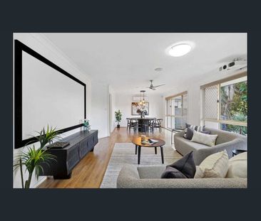 Single Level Executive Family Home - Great Location - Photo 4