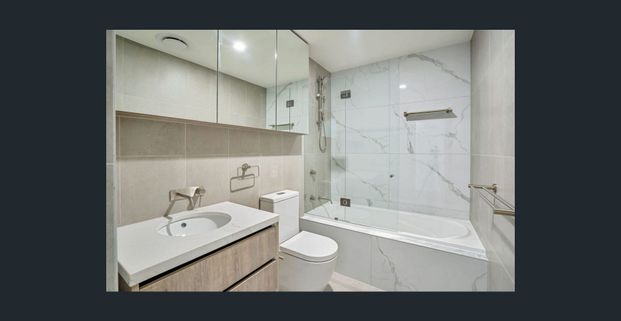 Luxury Living on Prestigious Jefferson Lane! - Photo 1