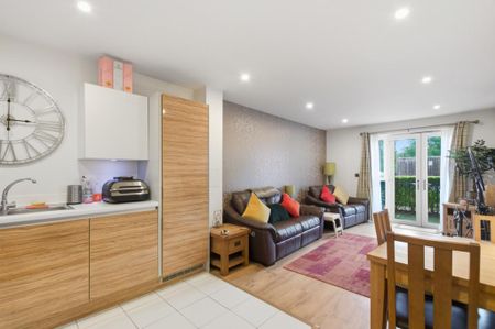 1 bedroom apartment to rent - Photo 2