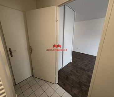 Location Appartement 1 pièce 28m² - Photo 3