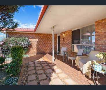 42 Bouganvillea Drive, Middle Ridge, Qld 4350 - Photo 1