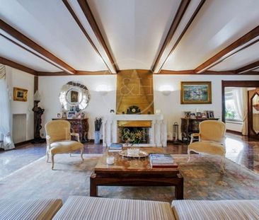 Cascais - Centro. Moradia T5 com muito charme. - Photo 6