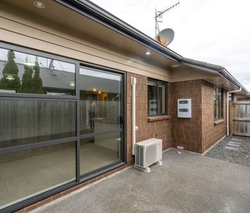 Two-bedroom Home In Hamilton East - Photo 6