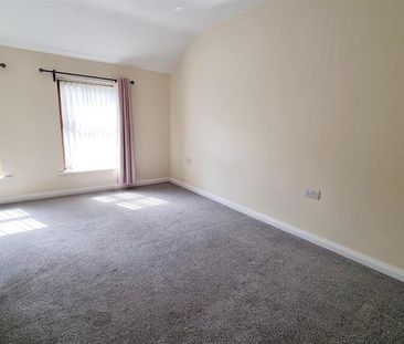 78 Main Street, Greyabbey, BT22 2NG - Photo 3