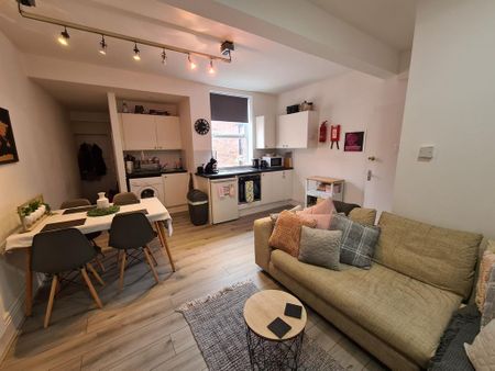 1 bedroom flat to rent - Photo 3