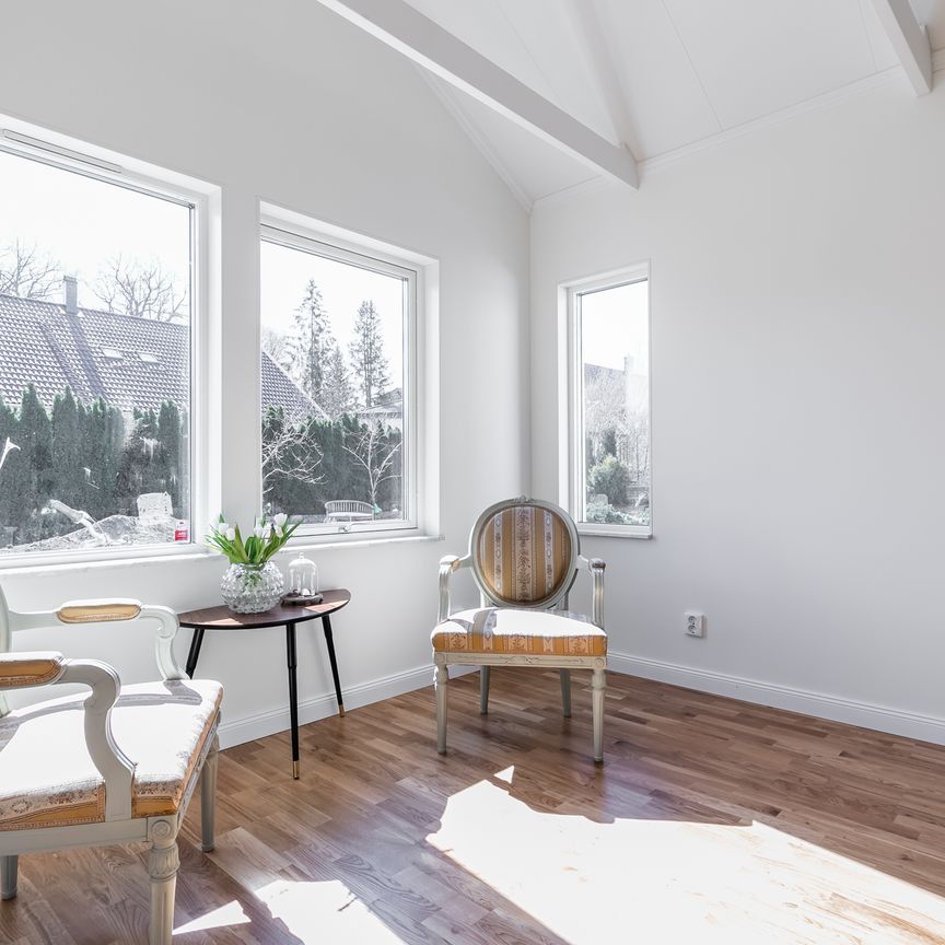 Fruängen, Segeltorp - Foto 1