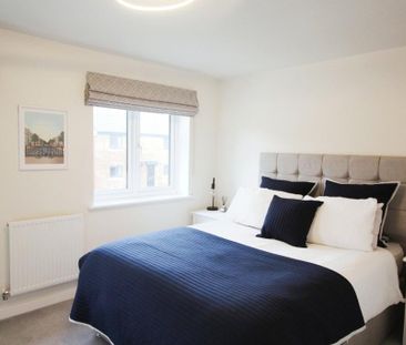 3 bedroom semi-detached house to rent - Photo 5