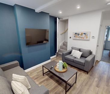 4 bedroom house to rent - Photo 1