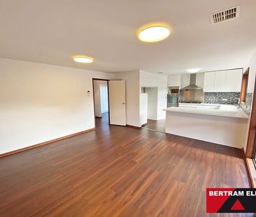 Stunning Home, Solar plus Tesla battery with Modern Amenities - Photo 4