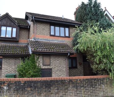 Audley Firs, Hersham, WALTON-ON-THAMES, KT12 - Photo 6