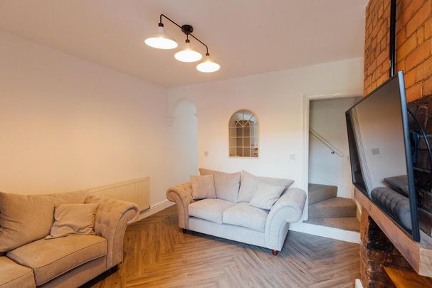 4 bedroom house to rent - Photo 1