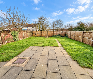 2 bedroom semi-detached house to rent - Photo 6