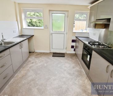 3 bedroom House To Let - Photo 4