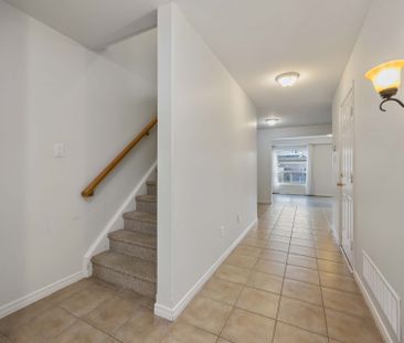 For Lease - 87 Warman Street, New Tecumseth, Ontario - Photo 6