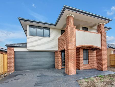 Large Family Home - Photo 4