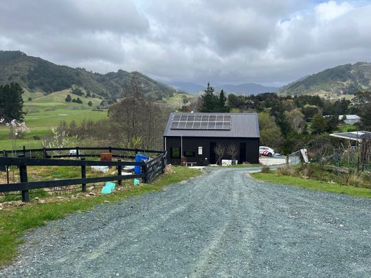 Unit 1, 83a Cable Bay Road 1, Hira, Nelson - Photo 1