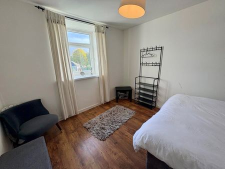 Fairwater Road, Cardiff, Llandaff - Photo 3