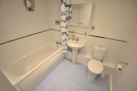 Quadrant Court, Jubilee Square, RG1 - Photo 2