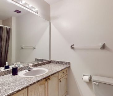 For Lease - 6991 Roundwood Court, Mississauga, Ontario - Photo 6