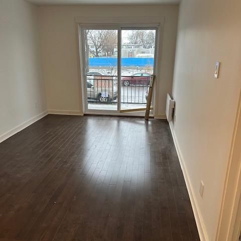 4 1/2 - Montréal (Anjou) - 1 600 $/mois - Photo 1