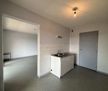 Location Appartement 3 pièces 66m² ST BENOIT 86280 - Photo 6