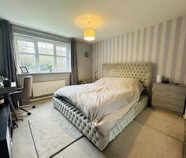 Wisteria Way, Nuneaton, CV10 - Photo 2