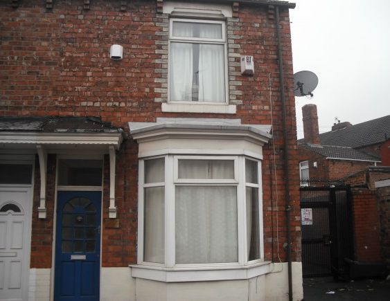 3 bedroom terraced house to rent - Photo 1