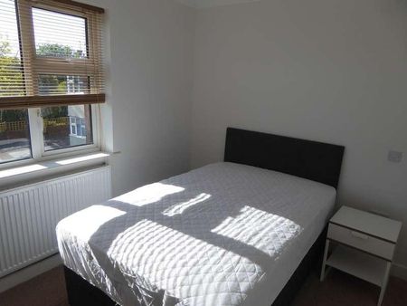 Reading Road, Pangbourne, Reading, RG8 - Photo 2