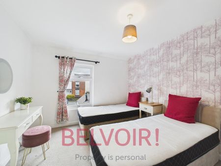 2 bedroom terraced house to rent - Photo 4