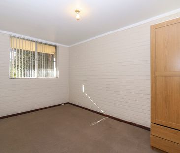 Light-Filled 1‑Bedroom Unit – Walk to Herdsman Lake - Photo 4