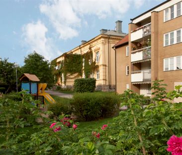 Östra Nygatan 3 - Photo 1