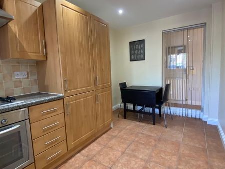 2, 1 Scotts Mews, Belfast, BT4 3JX - Photo 4